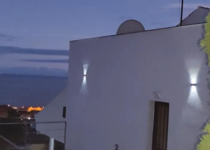 Nyaraló Luxury Ocean Views Heated Pool Private