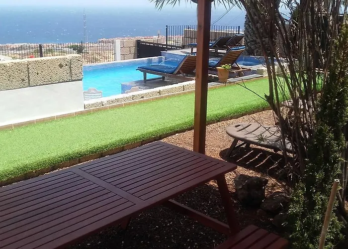 Holiday home Luxury Ocean Views Heated Pool Private Candelaria